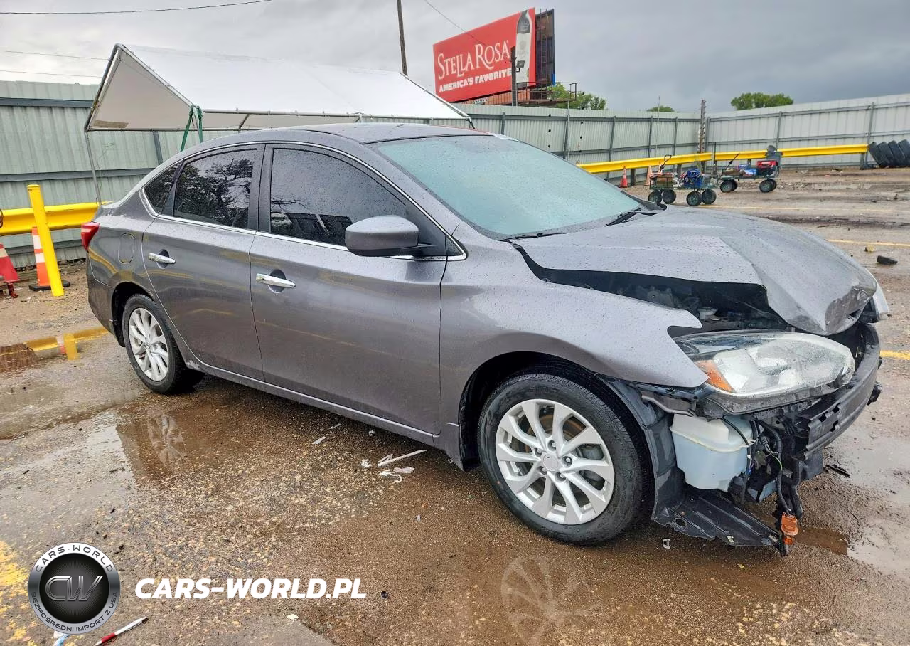 2018 Nissan Sentra Sv VIN:3N1AB7AP2JL661927 - 4