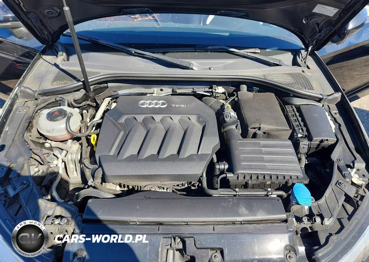 2018 Audi A3 Premium VIN:WAUAUGFF7J1057785 - 11