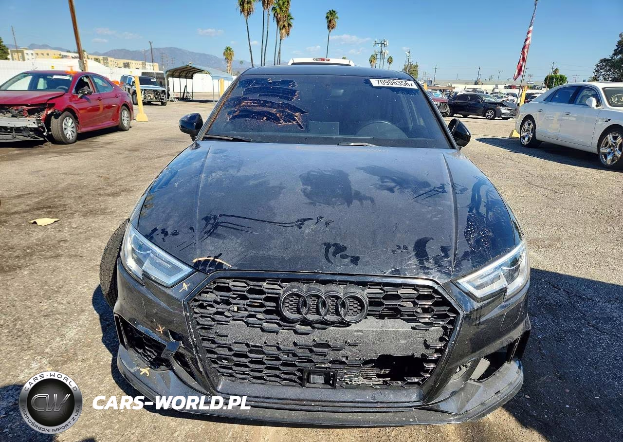 2018 Audi A3 Premium VIN:WAUAUGFF7J1057785 - 5