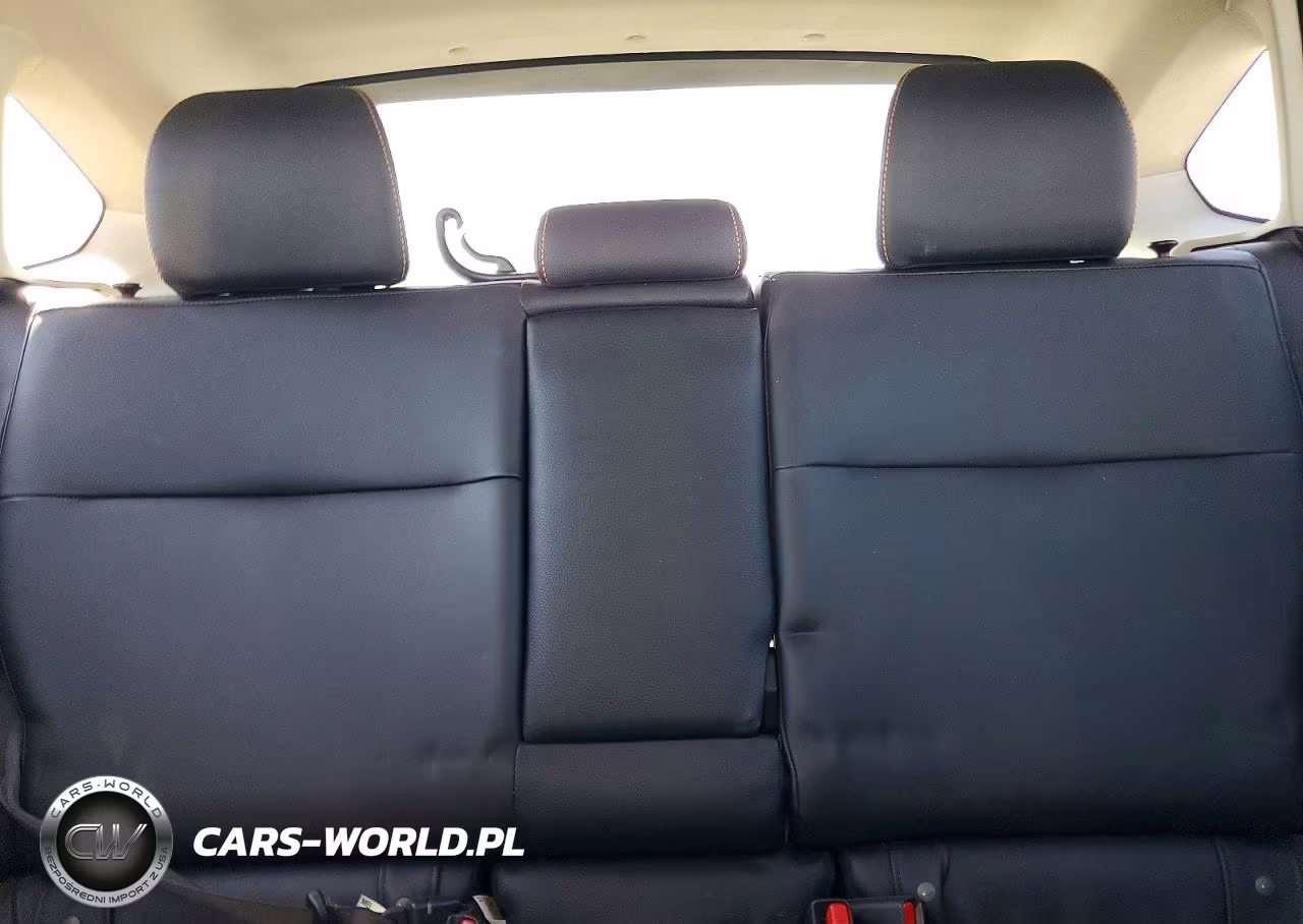 2017 Subaru Crosstrek Limited VIN:JF2GPANCXH8266319 - 10