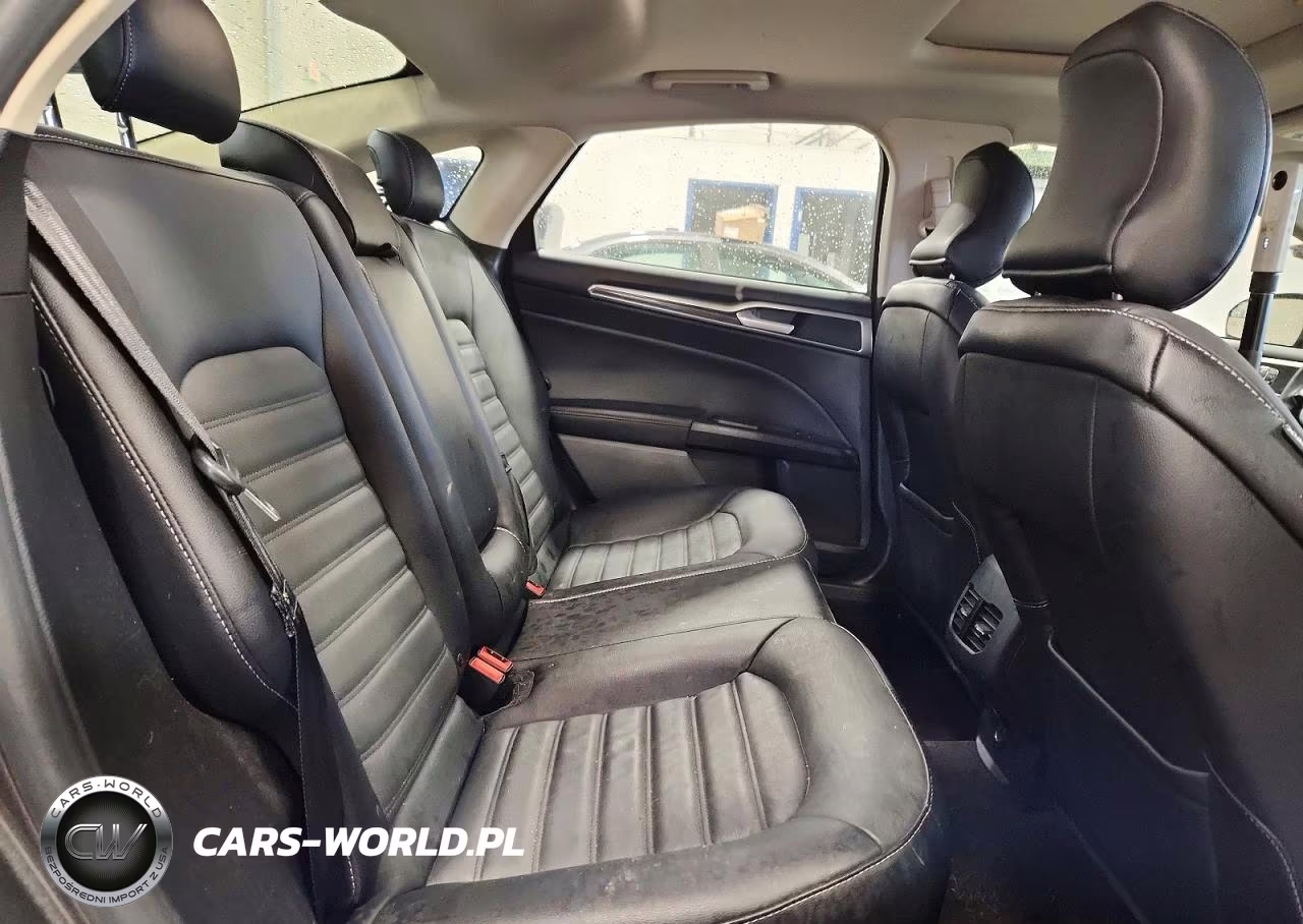 2018 Ford Fusion Se VIN:3FA6P0HD6JR211529 - 10
