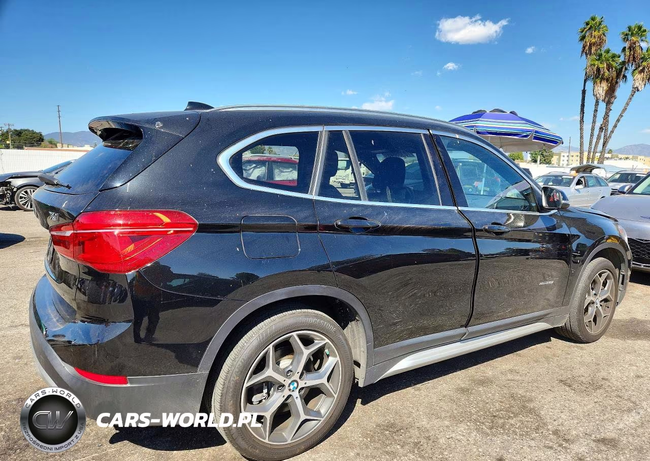 2018 BMW X1 xDrive28I VIN:WBXHT3C31J5K24662 - 3