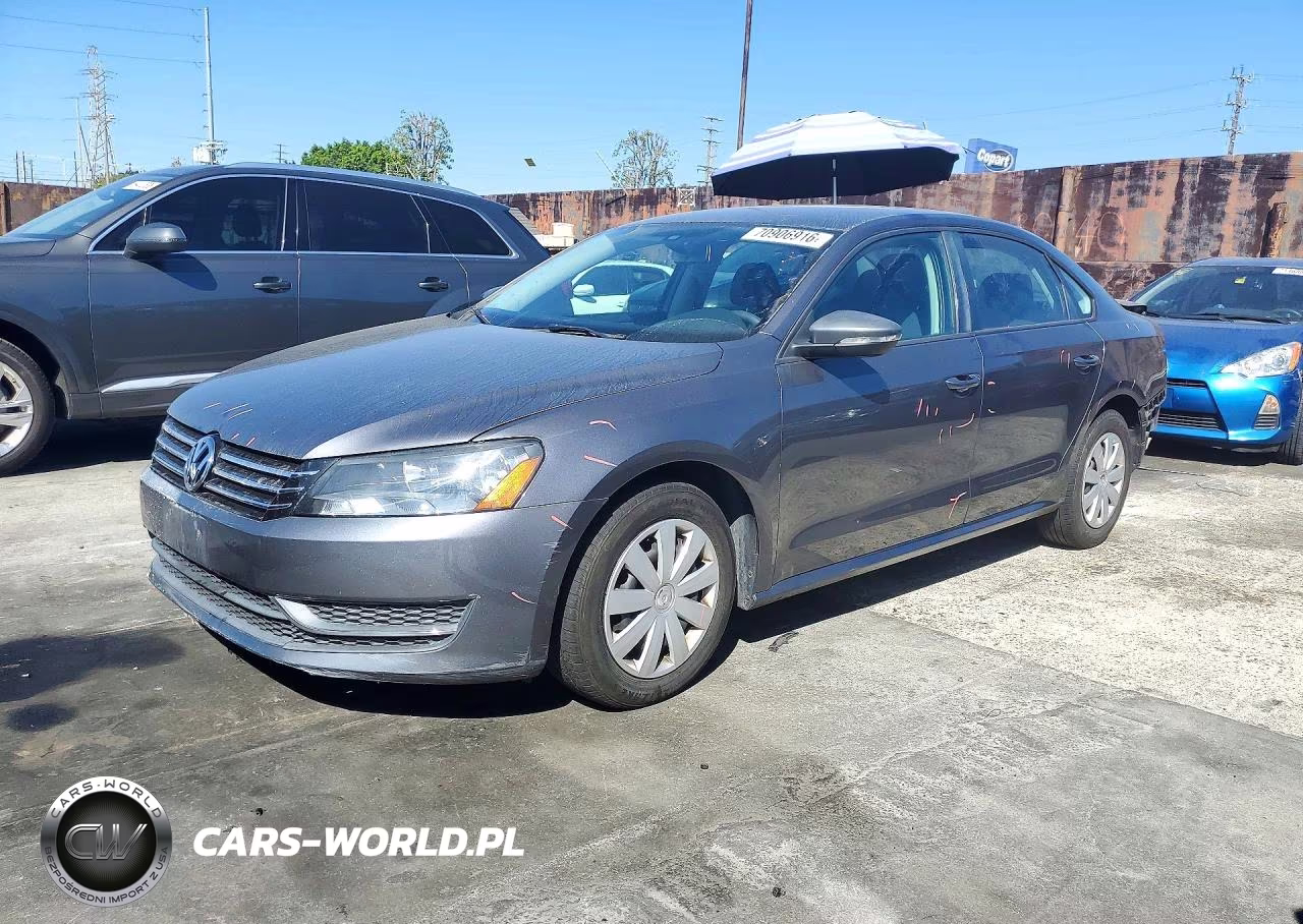 2012 Volkswagen Passat S – zdjęcie 1 z 12