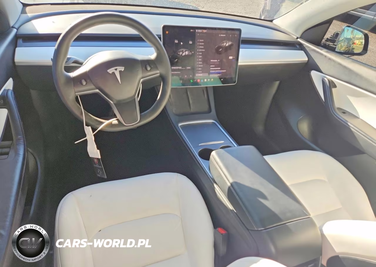 2022 Tesla Model Y VIN:7SAYGDEE9NF416831 - 8