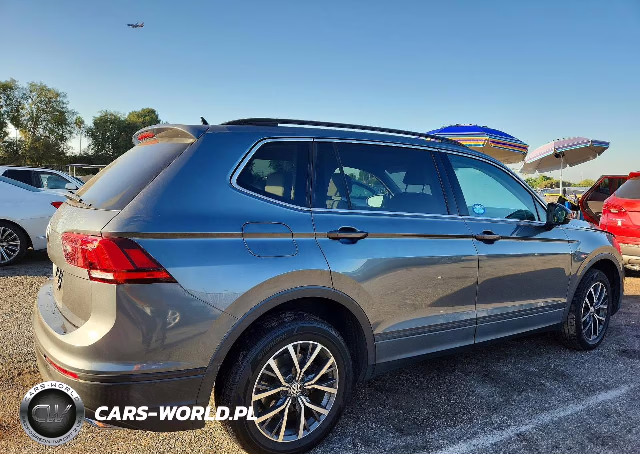 2019 Volkswagen Tiguan Se VIN:3VV3B7AX8KM200721 - 3