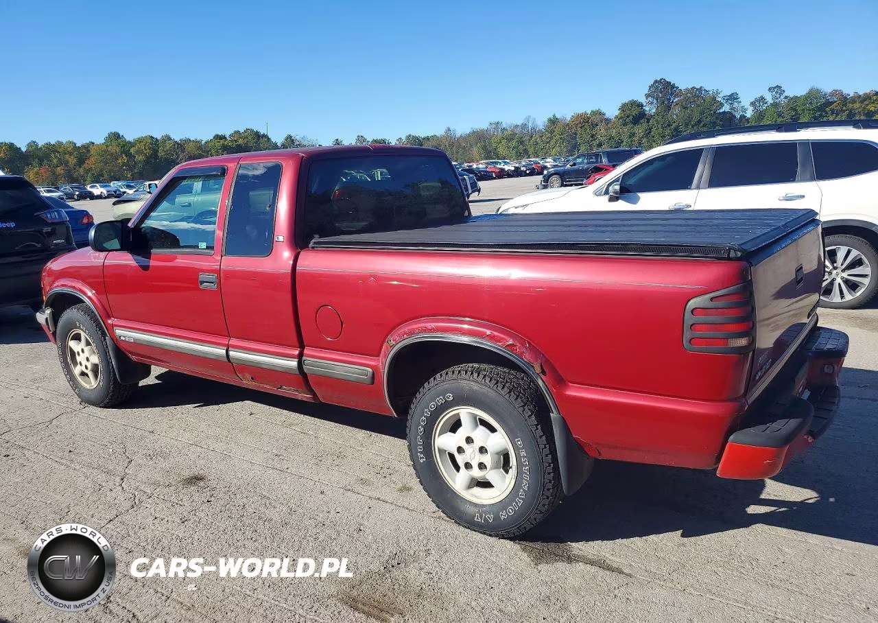 2000 Chevrolet S Truck S10 VIN:1GCDT19WXY8296728 - 2