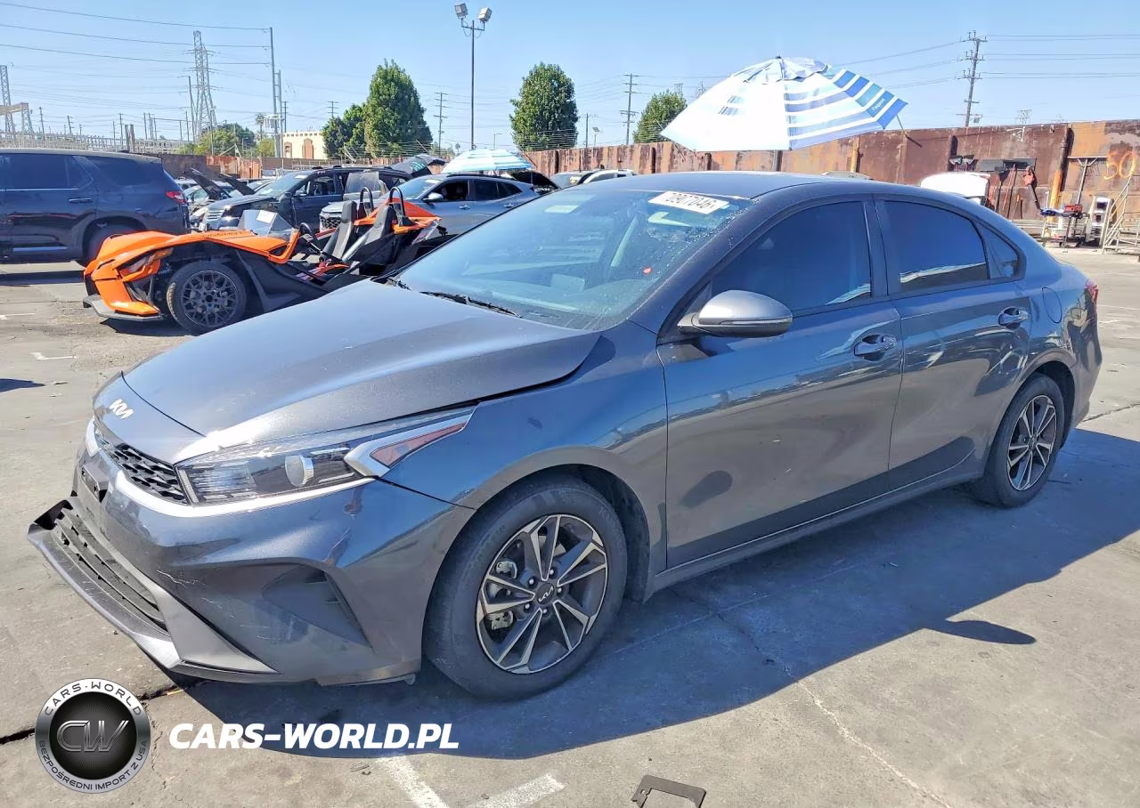 2024 Kia Forte Lxs VIN:3KPF24AD3RE800129 - 1