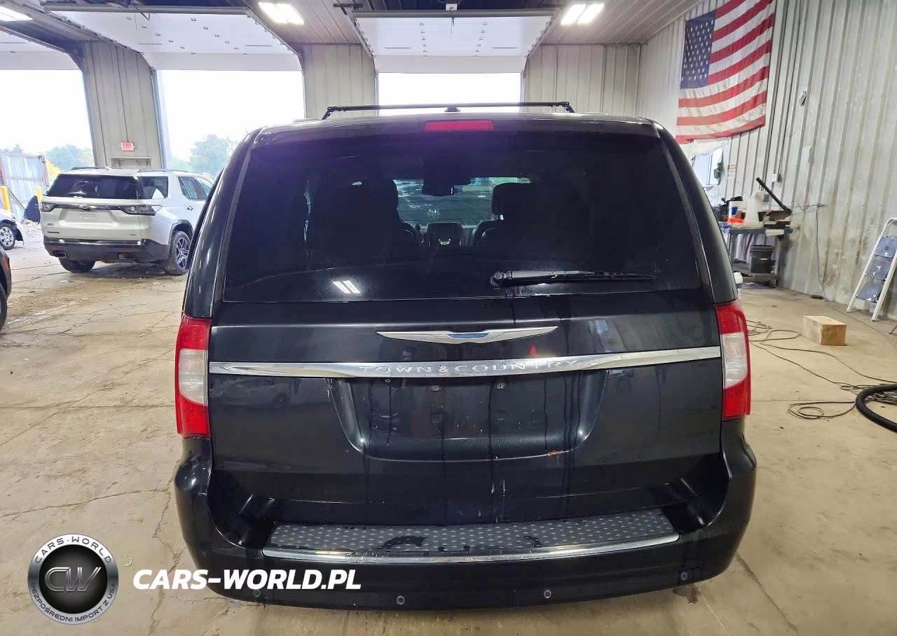 2014 Chrysler Town & Country Touring L VIN:2C4RC1CG4ER171019 - 6