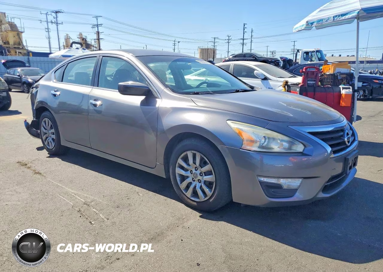 2014 Nissan Altima 2.5 S VIN:1N4AL3AP2EC161602 - 4