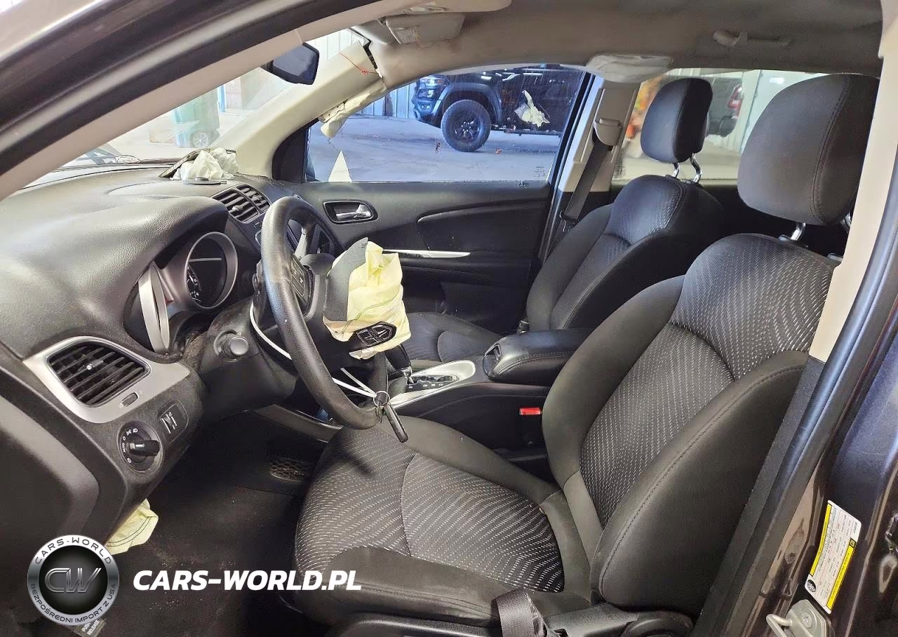 2018 Dodge Journey Se VIN:3C4PDCAB4JT533185 - 7
