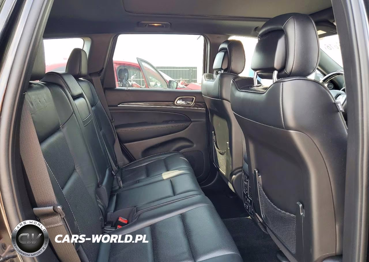 2015 Jeep Grand Cherokee Overland VIN:1C4RJFCG9FC894541 - 11