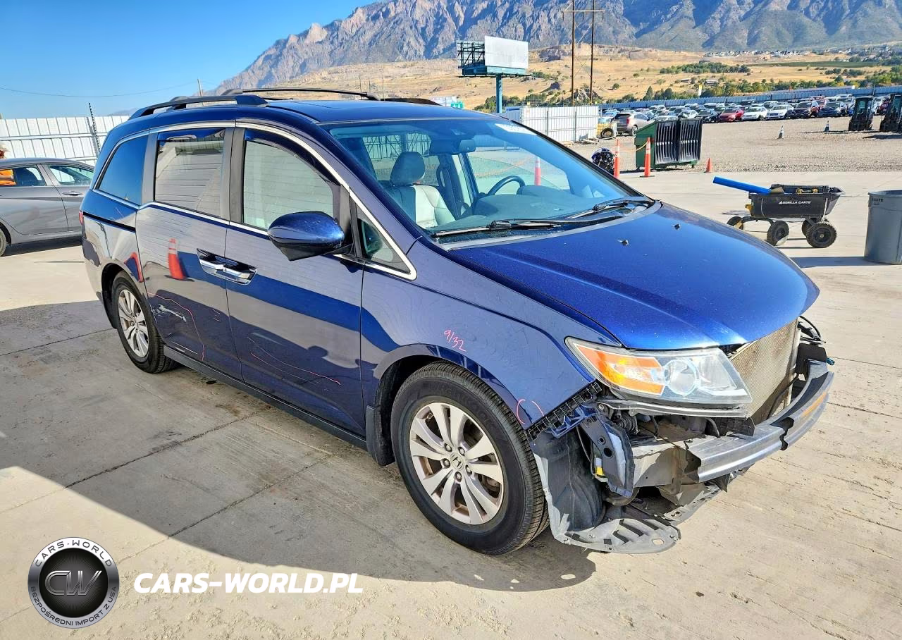 2015 Honda Odyssey Exl VIN:5FNRL5H60FB096016 - 4
