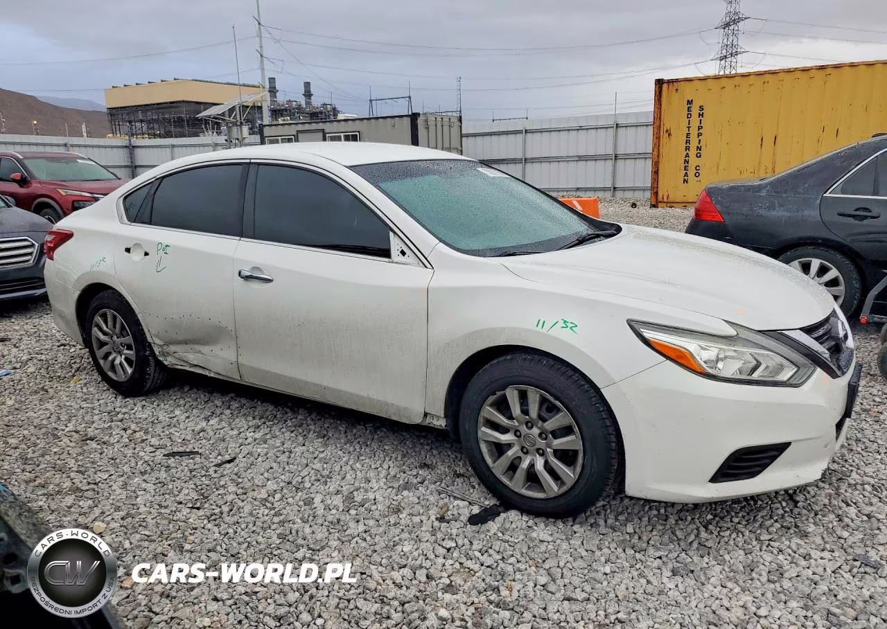 2016 Nissan Altima 2.5 S VIN:1N4AL3AP2GN372774 - 4
