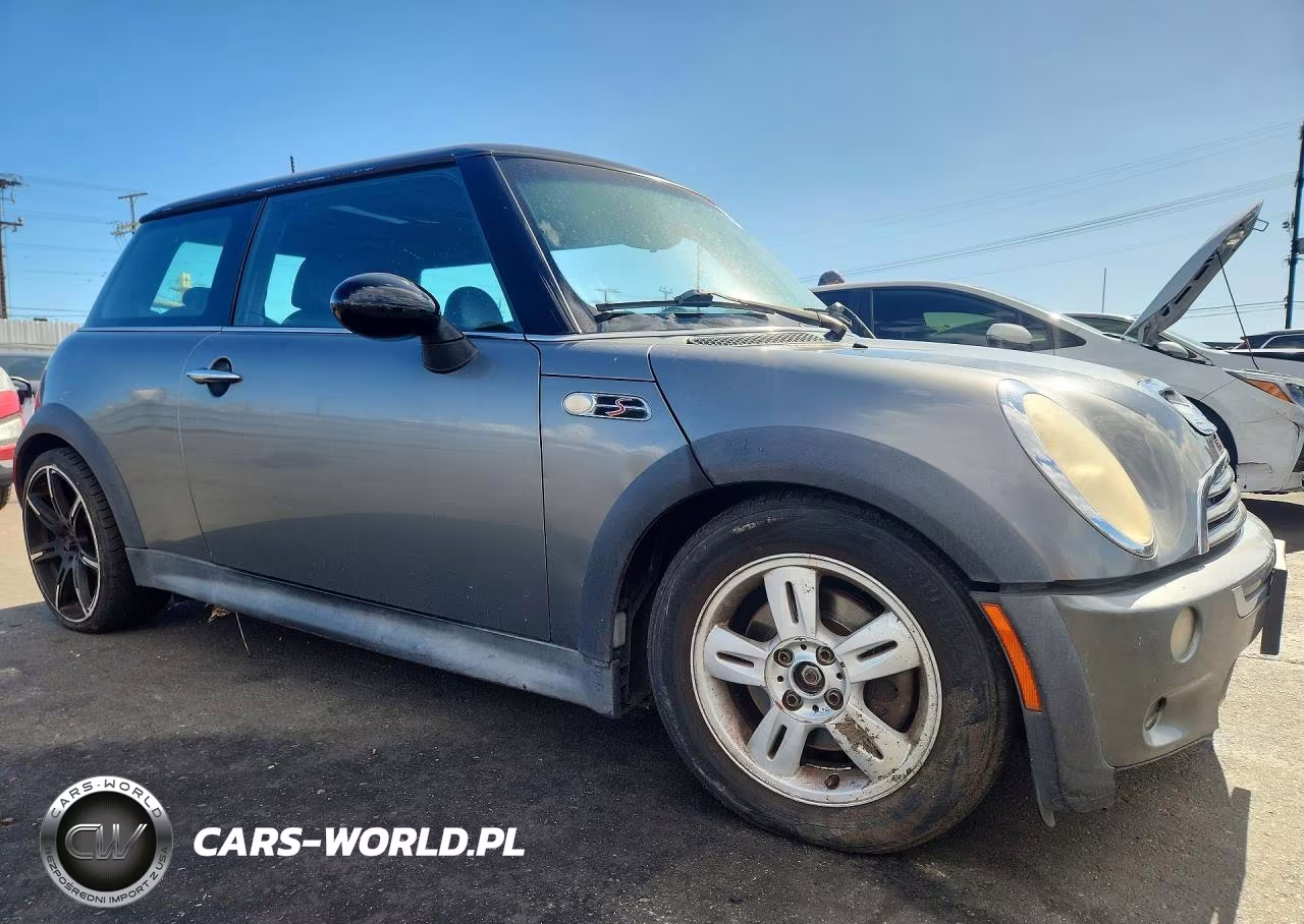 2006 Mini Cooper S VIN:WMWRE33576TJ37894 - 4