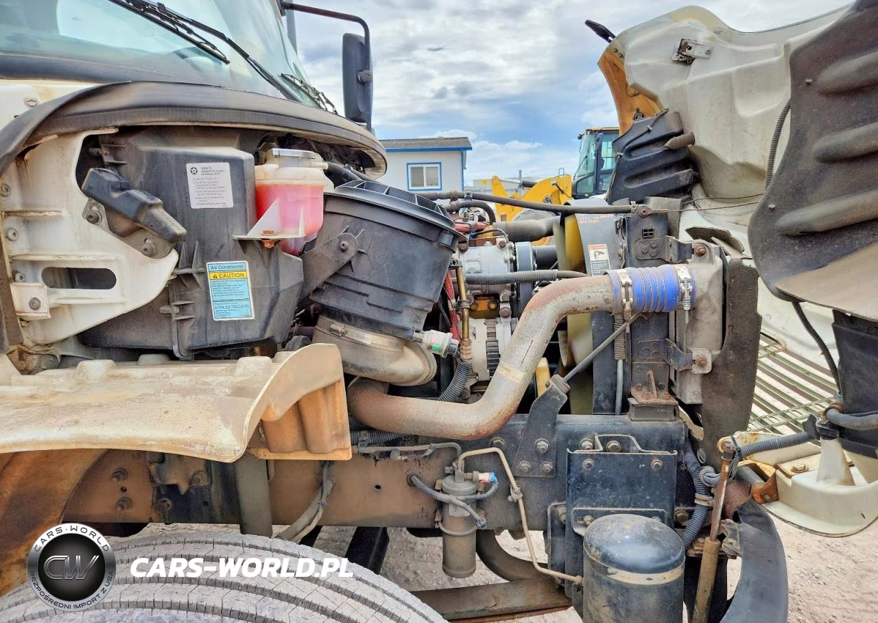 2005 Freightliner M2 106 Med VIN:1FVACXDC65DV17364 - 10