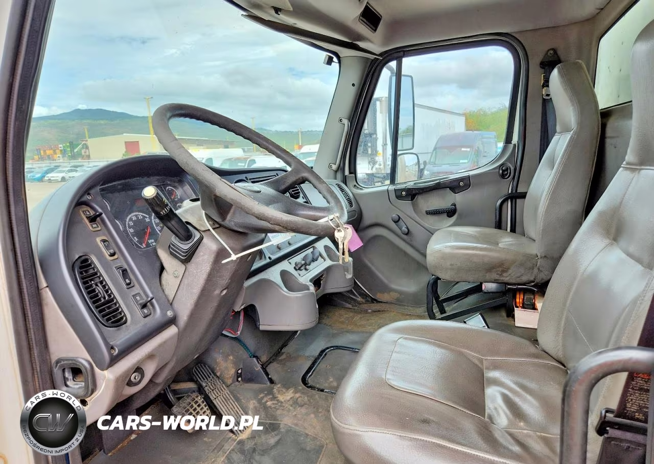 2005 Freightliner M2 106 Med VIN:1FVACXDC65DV17364 - 7