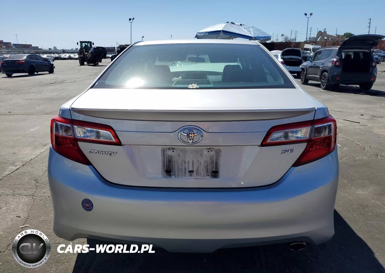 2014 Toyota Camry Se VIN:4T1BF1FK3EU763308 - 6