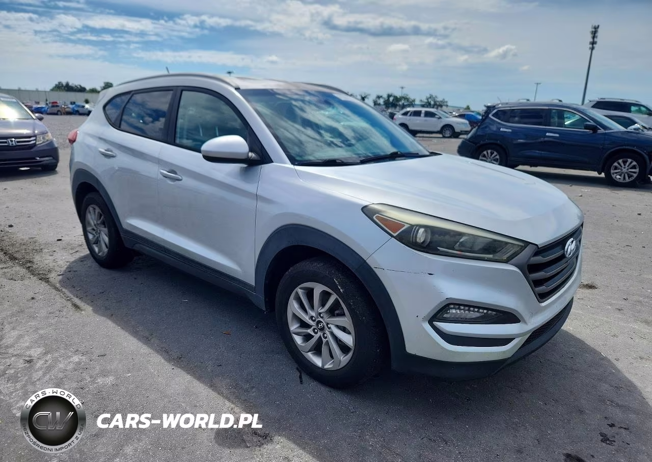 2016 Hyundai Tucson Se VIN:KM8J33A40GU092451 - 4