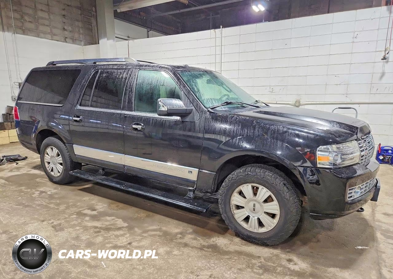 2013 Lincoln Navigator L VIN:5LMJJ3J58DEL05826 - 4