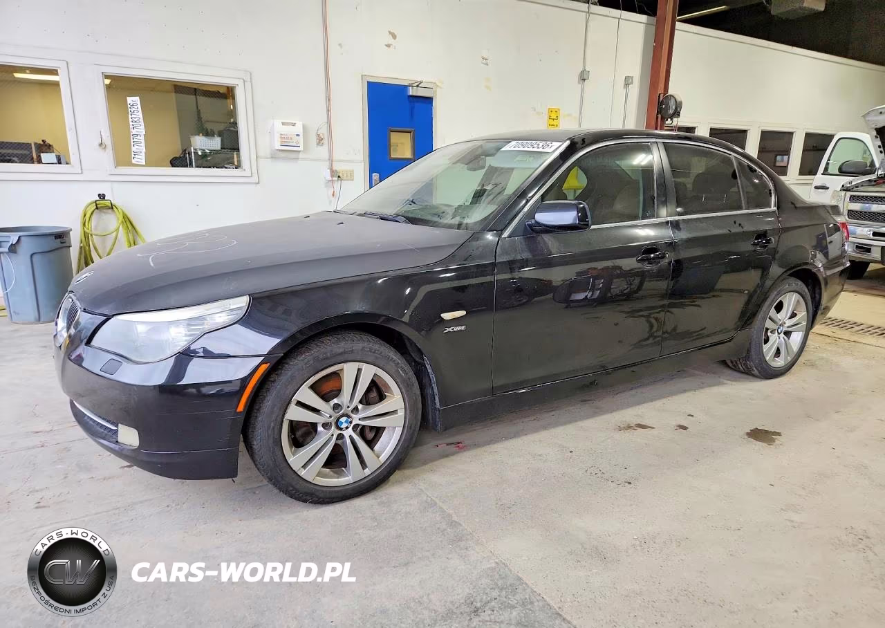 2010 BMW 528I xDrive VIN:WBANV1C51AC388826 - 1