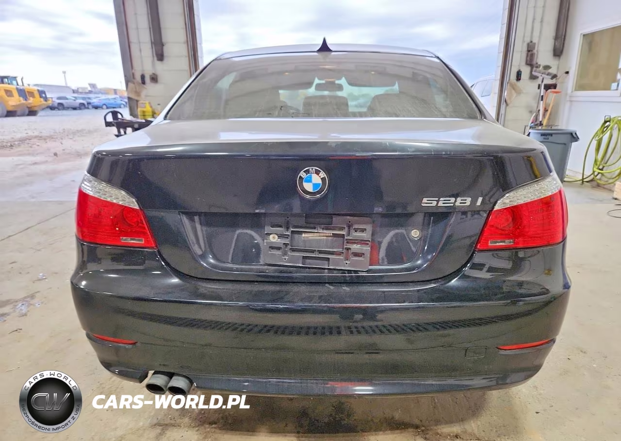 2010 BMW 528I xDrive VIN:WBANV1C51AC388826 - 6