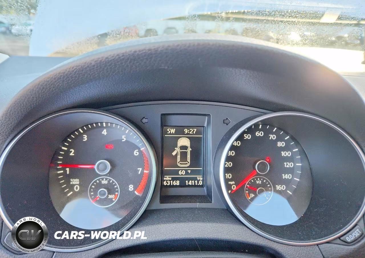 2012 Volkswagen Golf VIN:WVWAB7AJ3CW101212 - 9