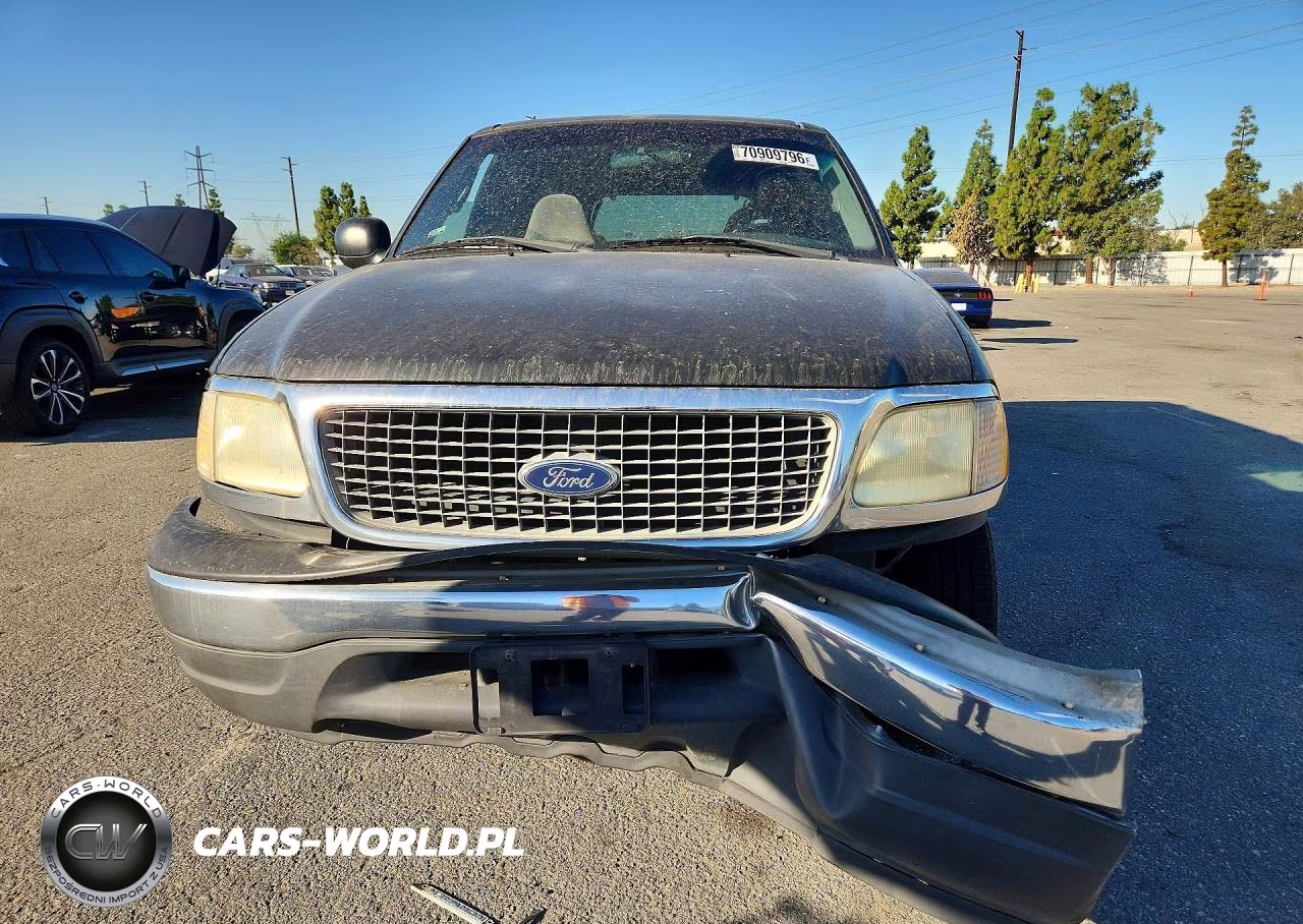 2002 Ford Expedition Xlt VIN:1FMRU15W52LA04928 - 5