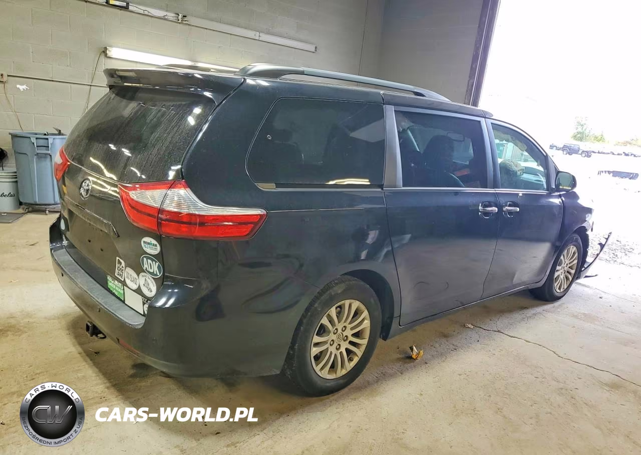 2015 Toyota Sienna Xle 8-Passenger VIN:5TDYK3DC1FS642283 - 3