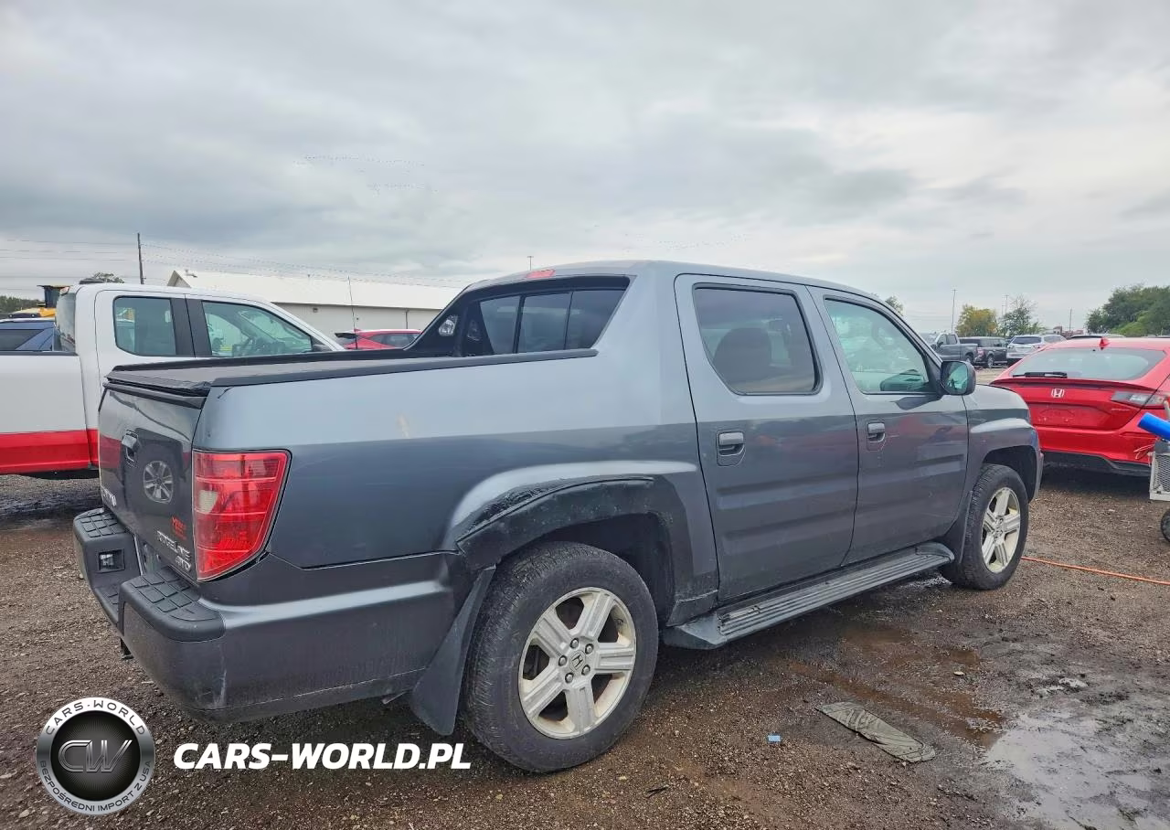 2010 Honda Ridgeline Rtl VIN:5FPYK1F51AB009693 - 3
