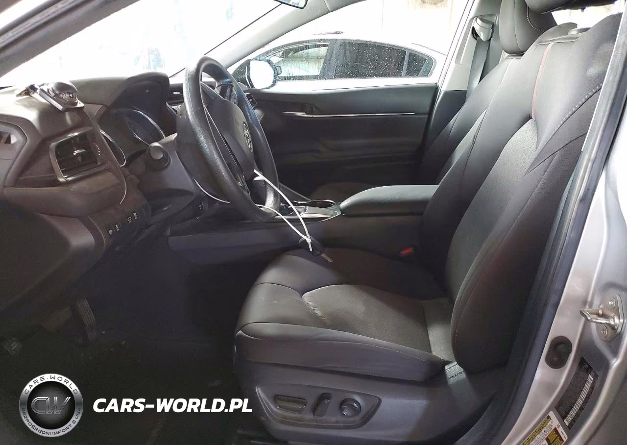 2019 Toyota Camry Le VIN:4T1B11HK4KU770775 - 7
