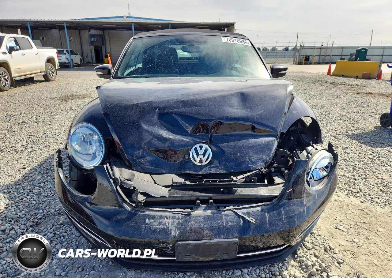 2018 Volkswagen Beetle S VIN:3VW5DAAT4JM516012 - 5