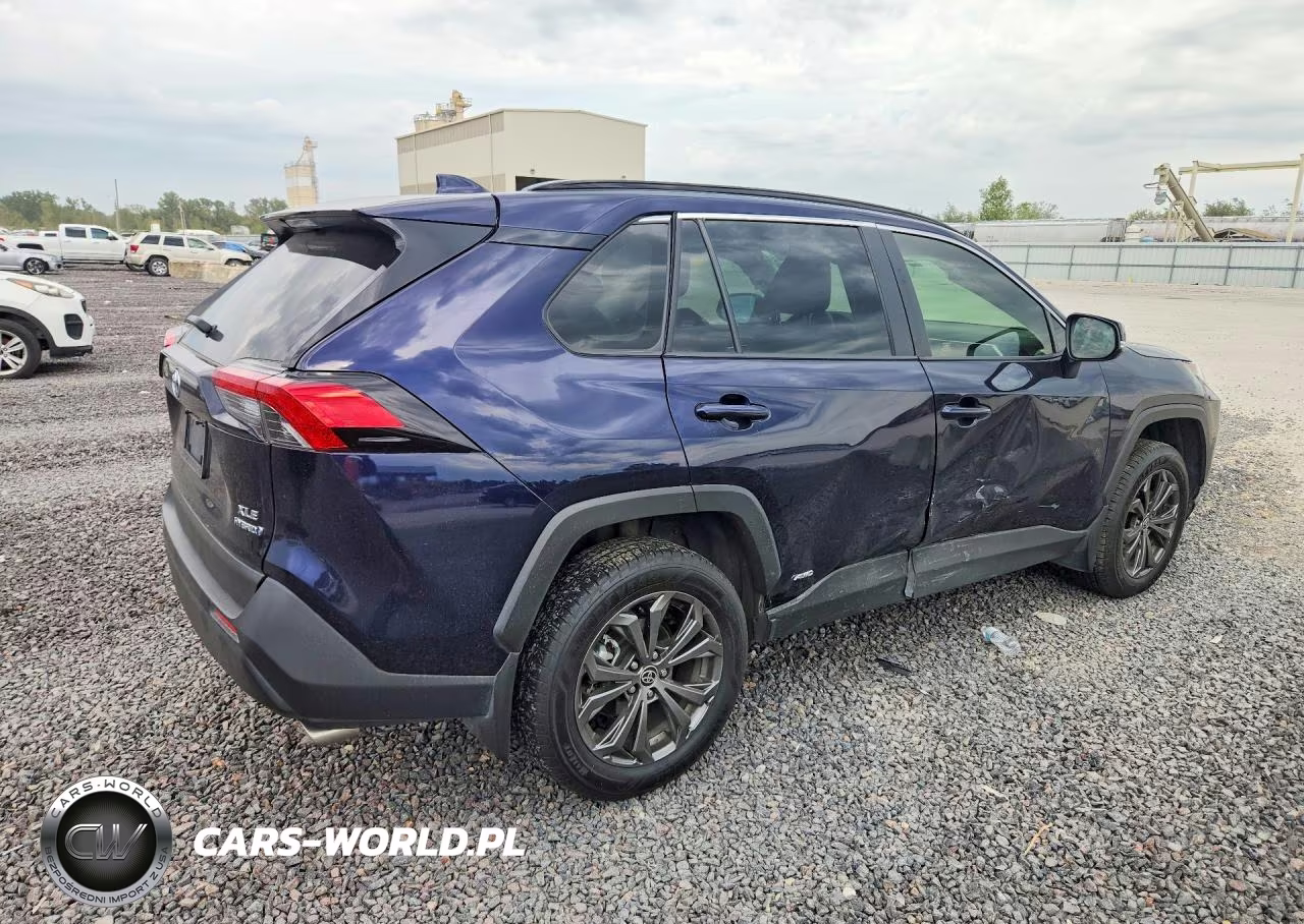 2022 Toyota Rav4 Xle Premium VIN:JTMB6RFV1ND051327 - 3