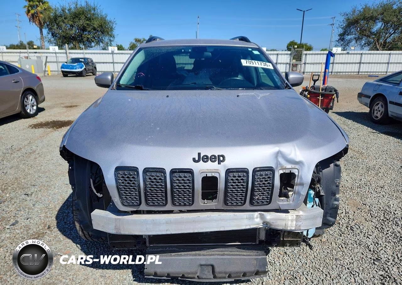 2019 Jeep Cherokee Latitude Plus VIN:1C4PJMLB5KD292644 - 5