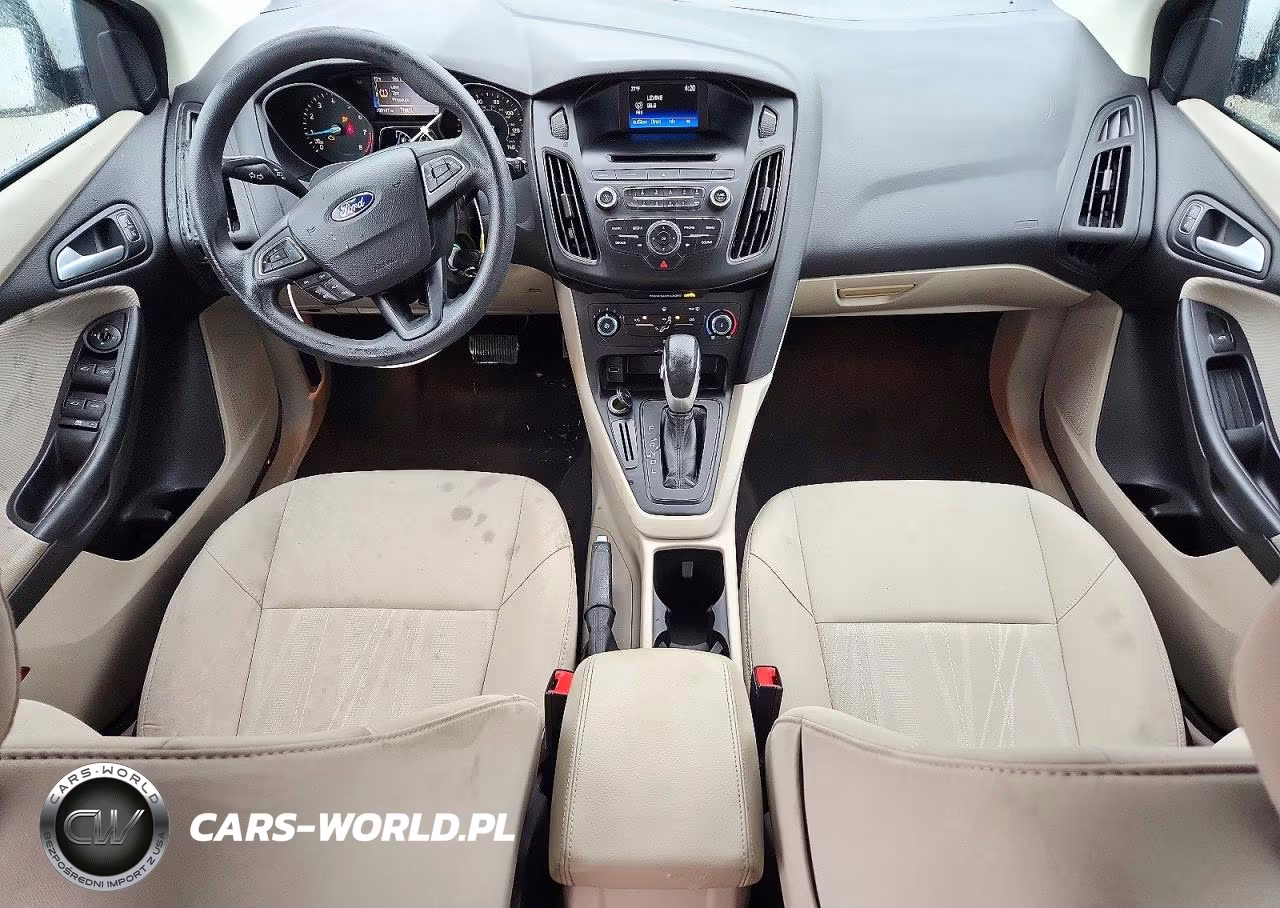 2017 Ford Focus Se VIN:1FADP3K27HL208244 - 8