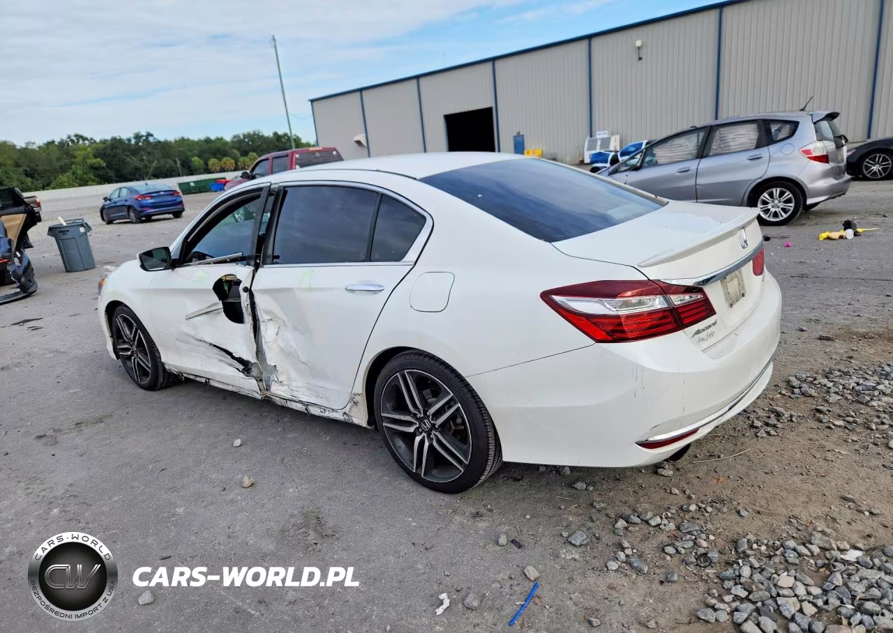 2017 Honda Accord Sport VIN:1HGCR2F52HA152600 - 2