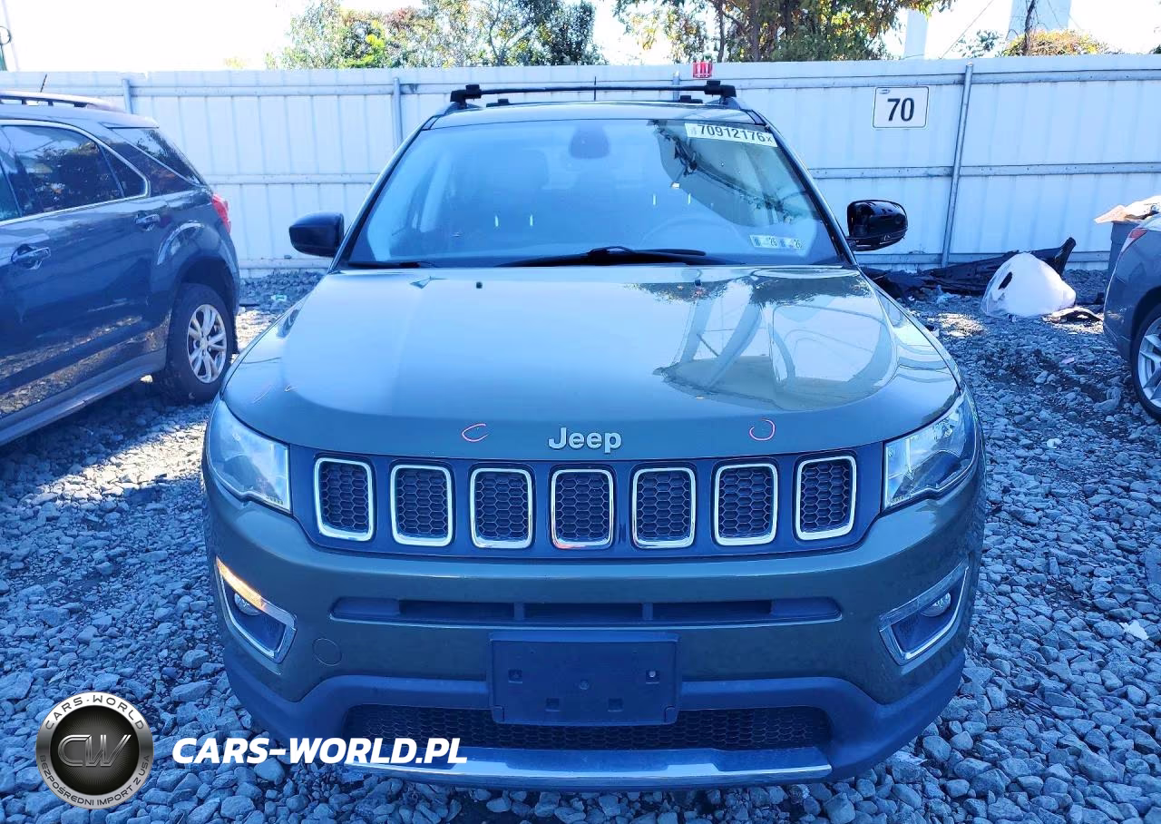 2017 Jeep Compass Limited VIN:3C4NJDCB4HT642100 - 5