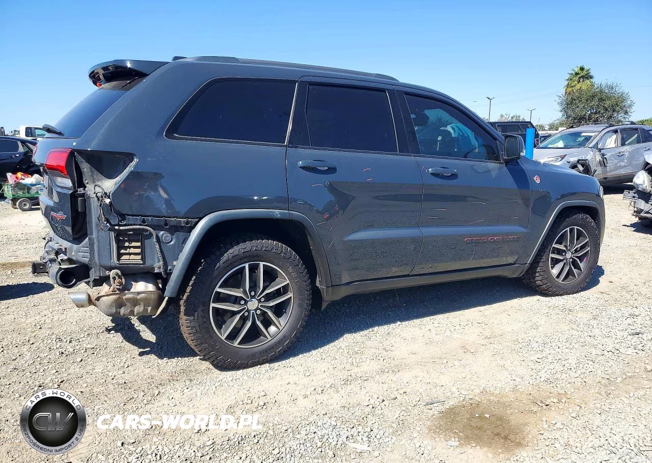 2017 Jeep Grand Cherokee Trailhawk VIN:1C4RJFLG1HC904272 - 3