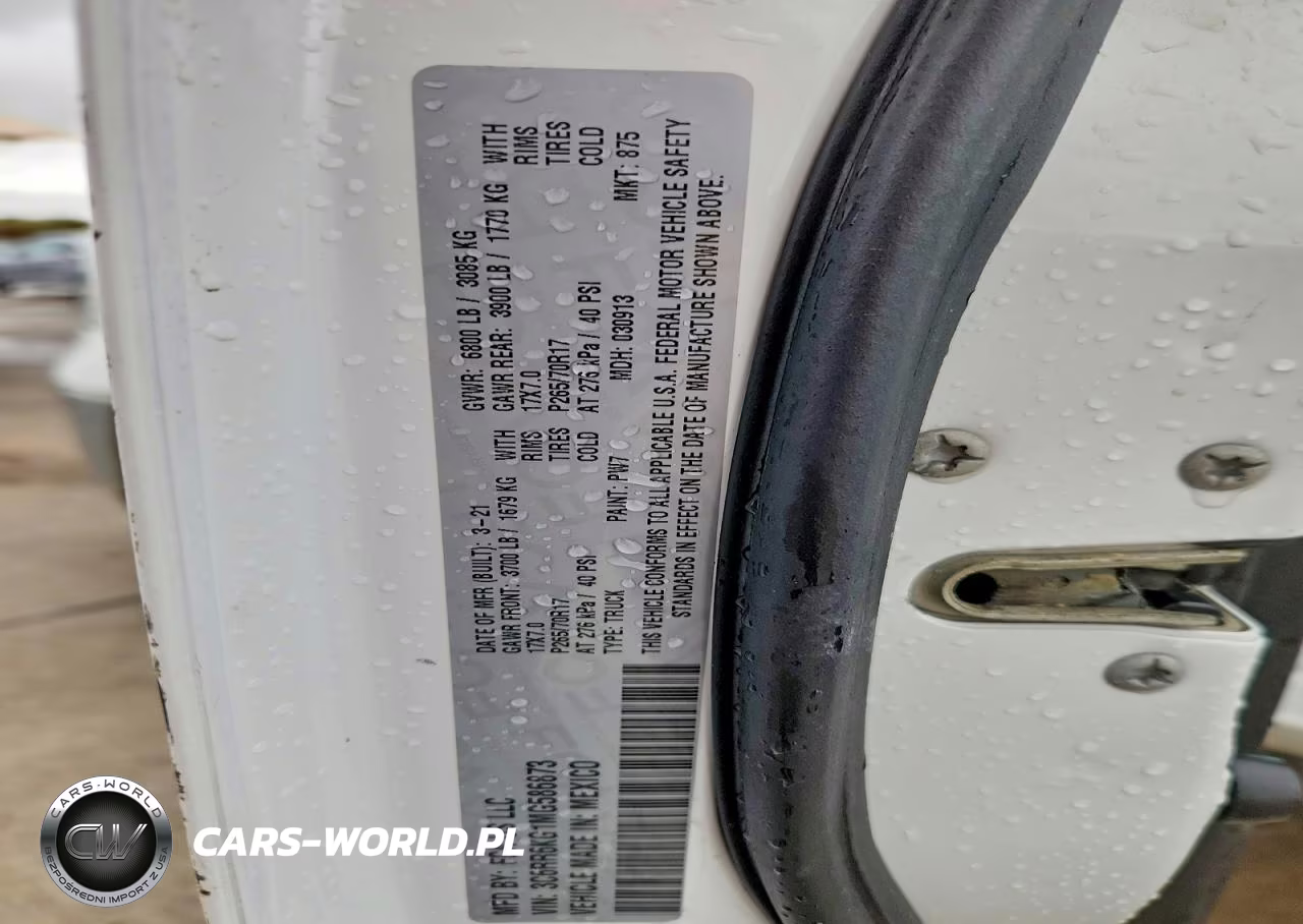 2021 Ram 1500 Classic Tradesman VIN:3C6RR6KG1MG586873 - 13