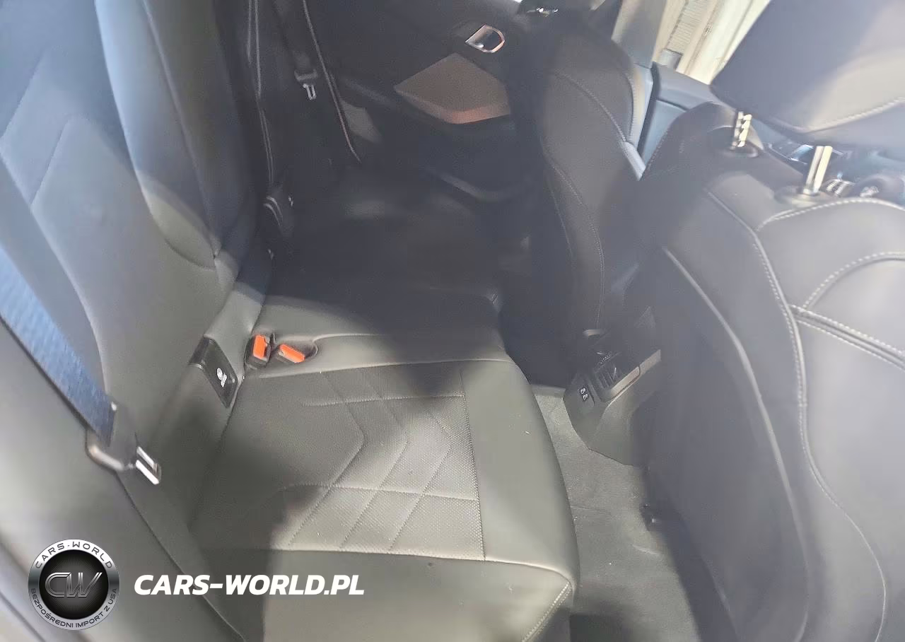 2025 BMW 228Xi VIN:WBA23GG00S7S70867 - 10
