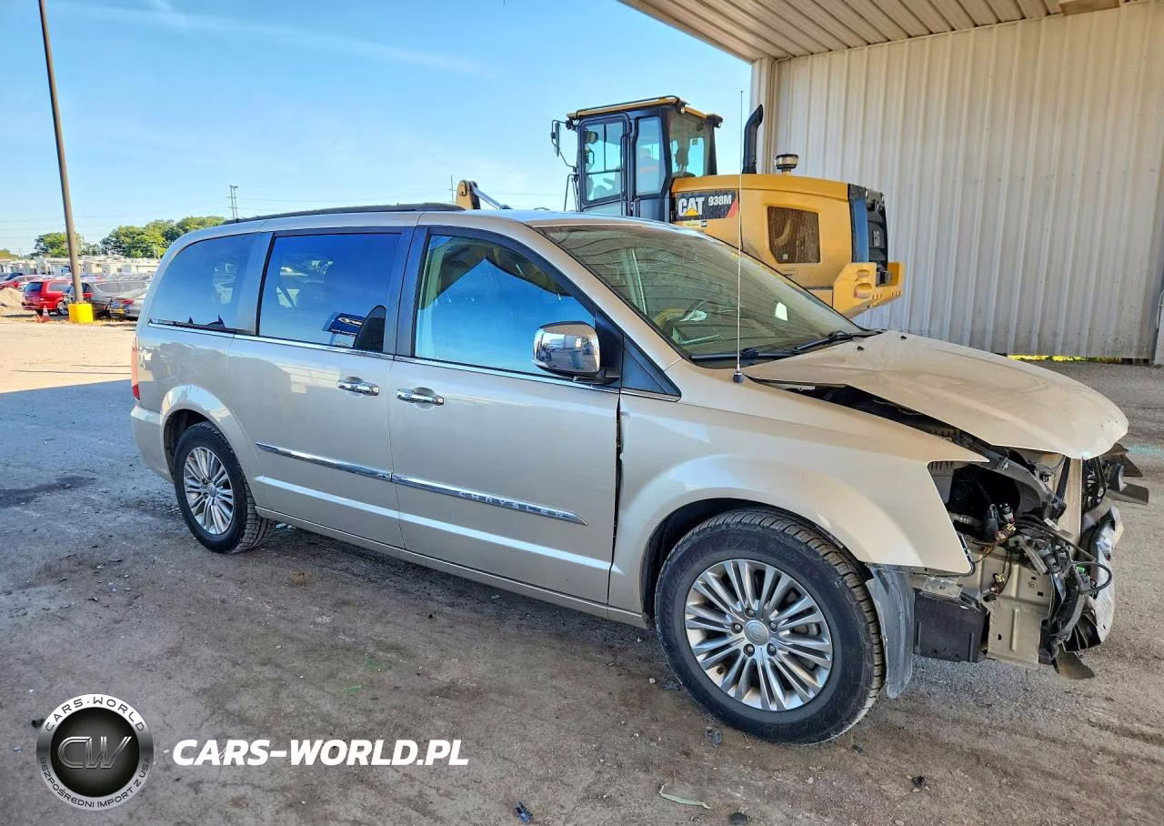 2016 Chrysler Town & Country Touring L VIN:2C4RC1CG6GR150501 - 4