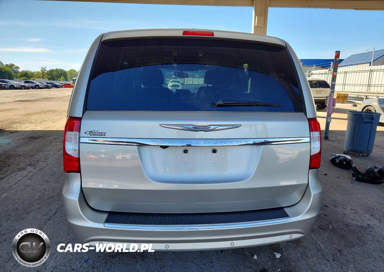 2016 Chrysler Town & Country Touring L VIN:2C4RC1CG6GR150501 - 6
