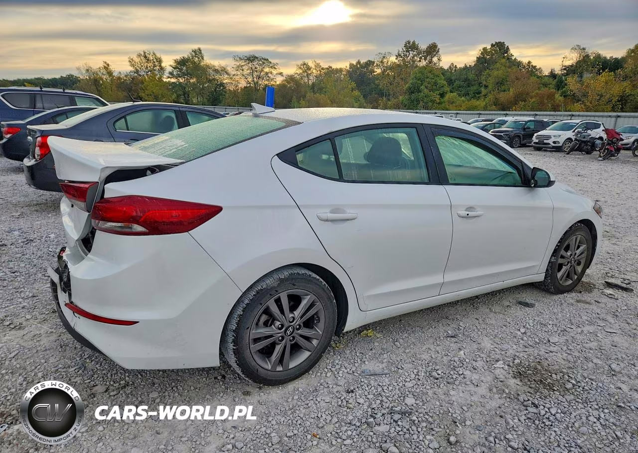 2018 Hyundai Elantra Value Edition VIN:5NPD84LF7JH324780 - 3