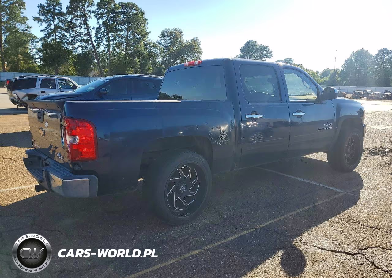 2011 Chevrolet Silverado C1500 Lt VIN:3GCPCSE07BG140877 - 3