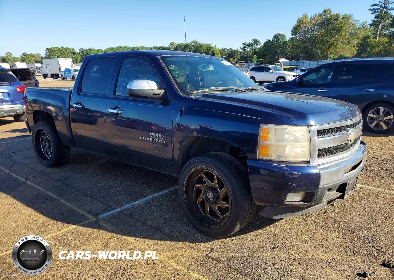 2011 Chevrolet Silverado C1500 Lt VIN:3GCPCSE07BG140877 - 4