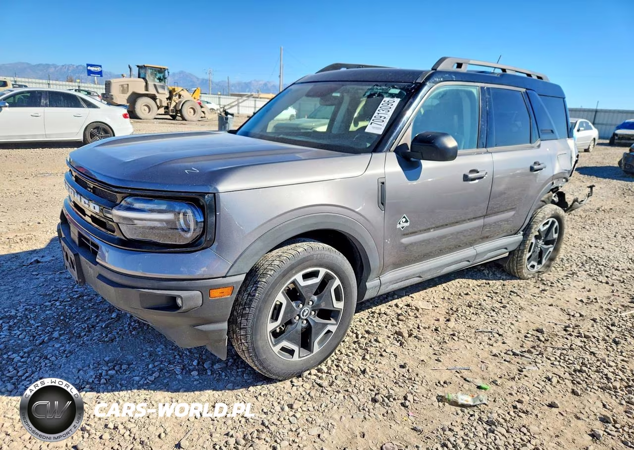 2022 Ford Bronco Sport Outer Banks VIN:3FMCR9C68NRD20824 - 1