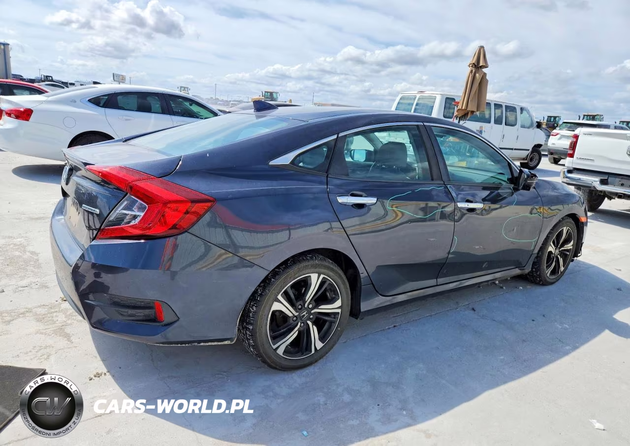 2016 Honda Civic Touring VIN:19XFC1F97GE015285 - 3