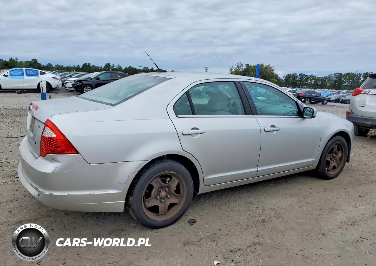 2011 Ford Fusion Se VIN:3FAHP0HA4BR308549 - 3