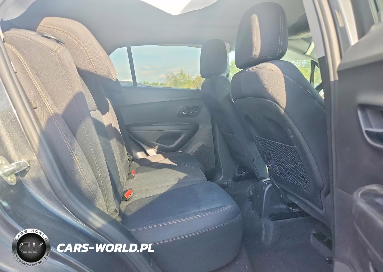 2020 Chevrolet Trax Ls VIN:3GNCJKSB2LL211803 - 11