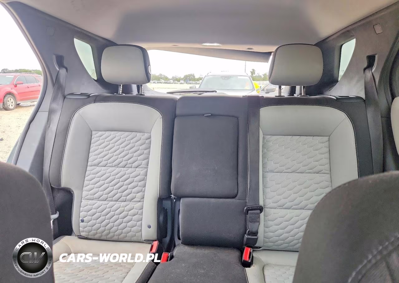 2019 Chevrolet Eqinox VIN:3GNAXHEV4KS652545 - 10