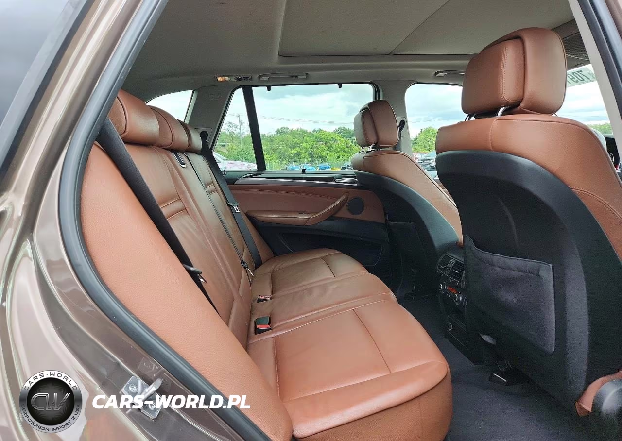 2013 BMW X5 xDrive35I VIN:5UXZV4C54DL993223 - 11